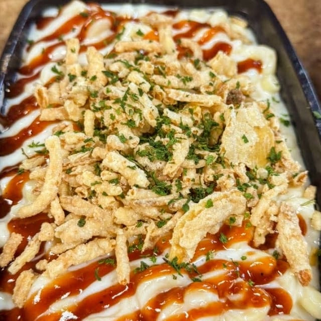 Pulled Pork Mac & Cheese.